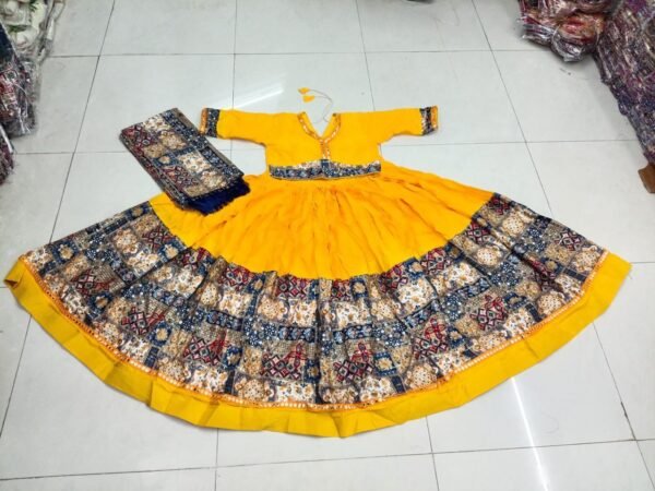 Chanya Choli